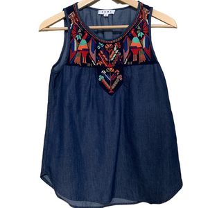 THML‎ Embroidered Blue Denim Top Sleeveless Chambray Size XS Aztec Birds